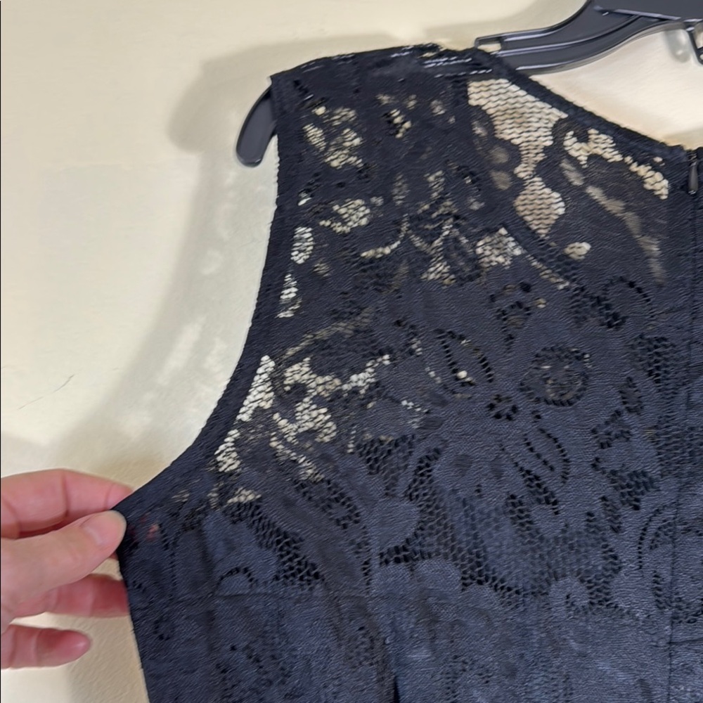 ALLANDWELL Dress Black Lace Midi Sleeveless High Low in Size XL NWT - Picture 12 of 15